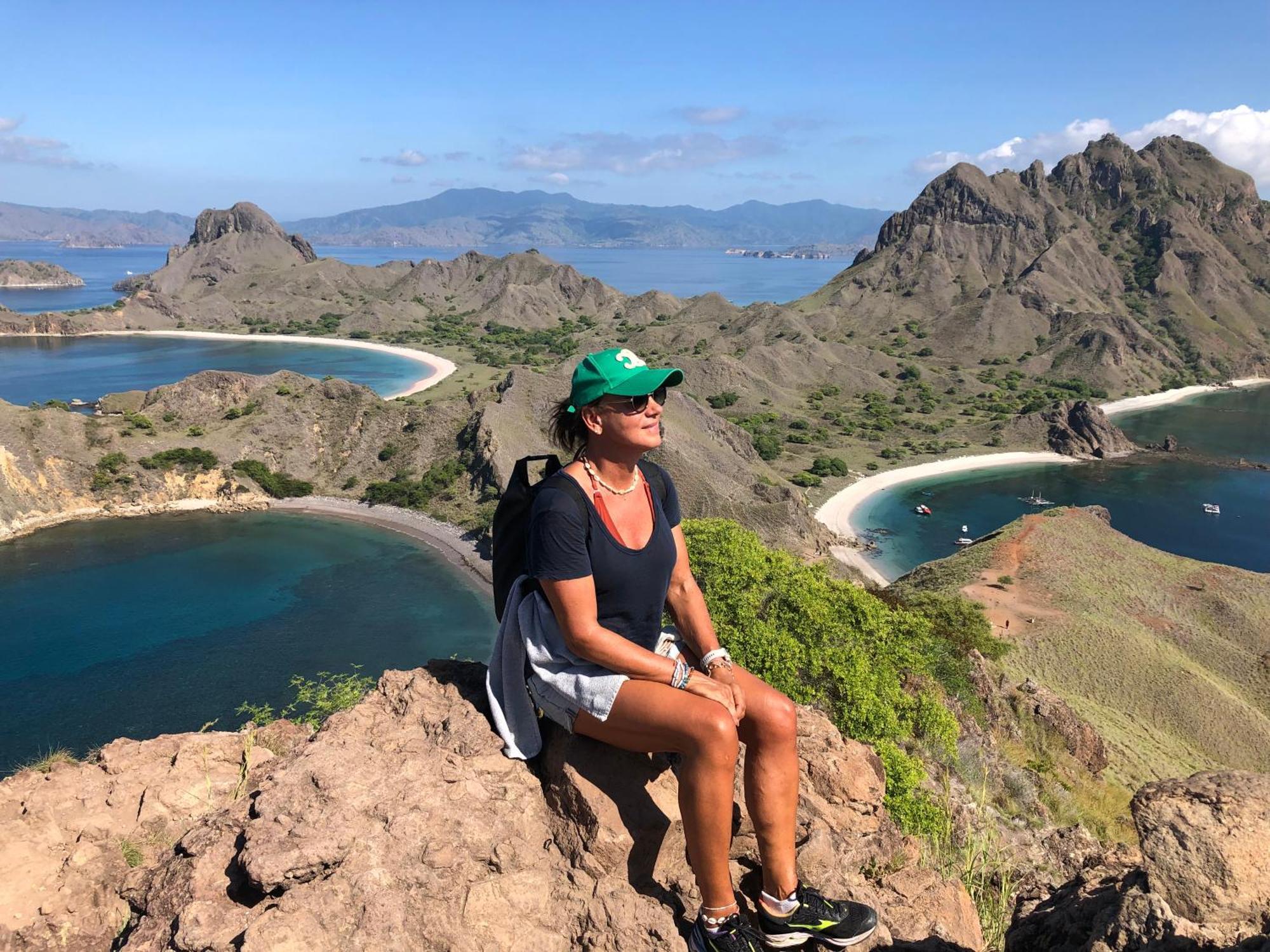 Dua Putri Komodo Homestay Exteriér fotografie