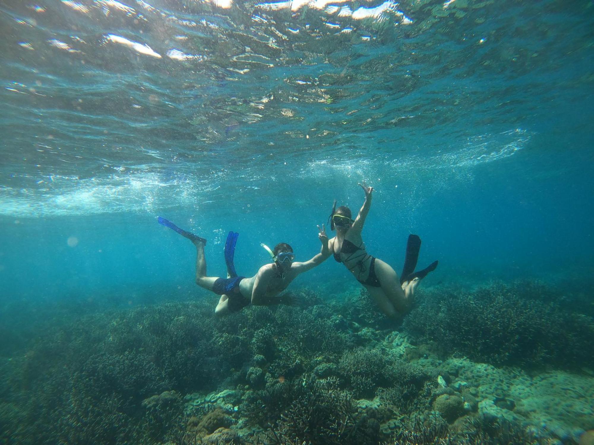 Dua Putri Komodo Homestay Exteriér fotografie